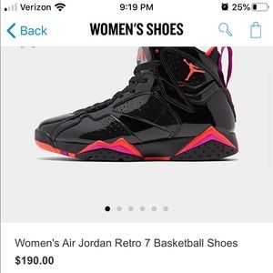 Meet your Posher, Elma